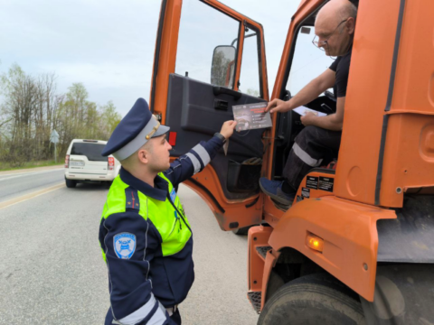 Дорожные полицейские Чехова проверят соблюдение скоростного режима грузовиками Новости Чехова 
